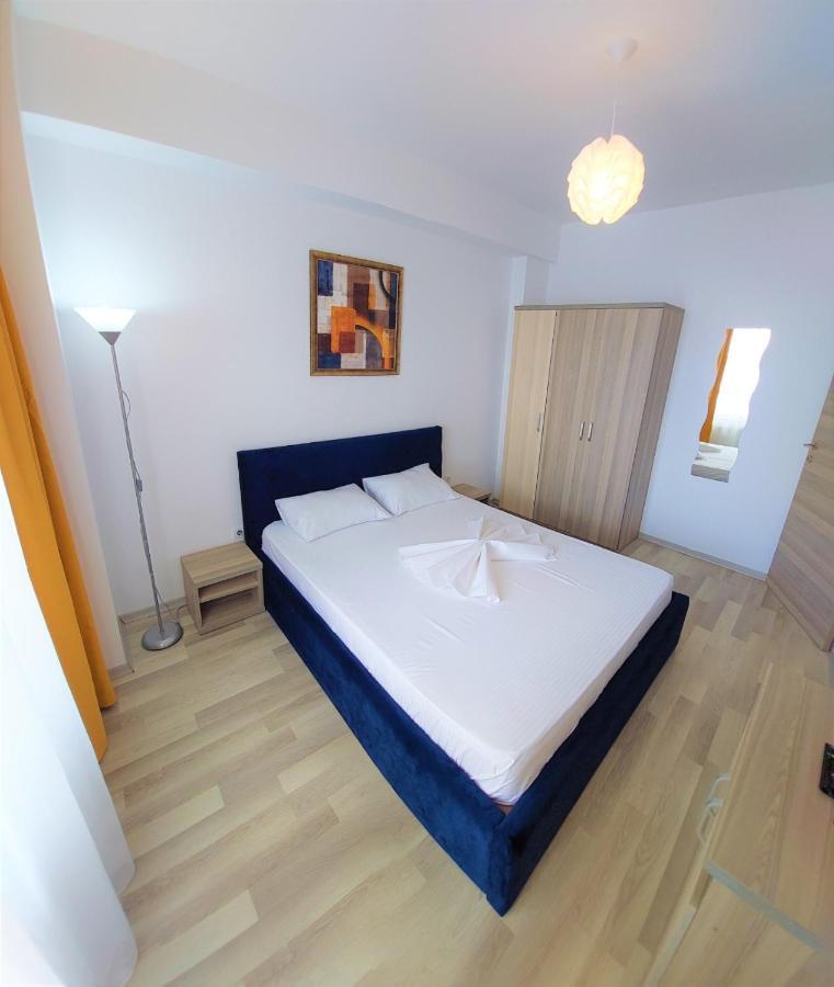 North Club Apartments Mamaia Esterno foto
