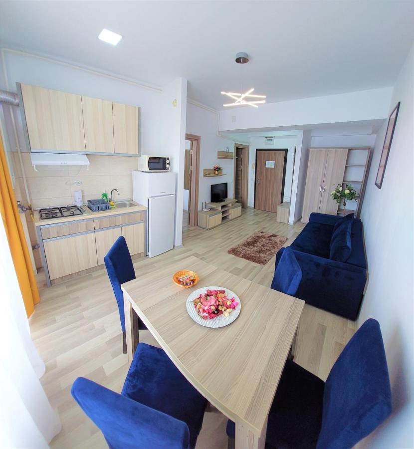 North Club Apartments Mamaia Esterno foto